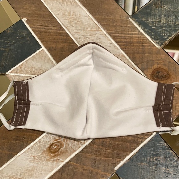 2 Pack Handmade Face Masks w/ Wire - Picture 5 of 7